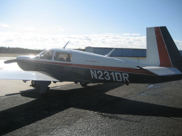 Mooney M-20 Turbo (N231DR)