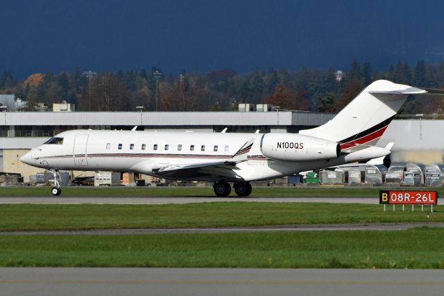 Bombardier Global 5000 (N100QS)