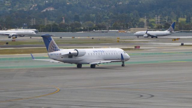 Canadair Regional Jet CRJ-200 (N979SW)