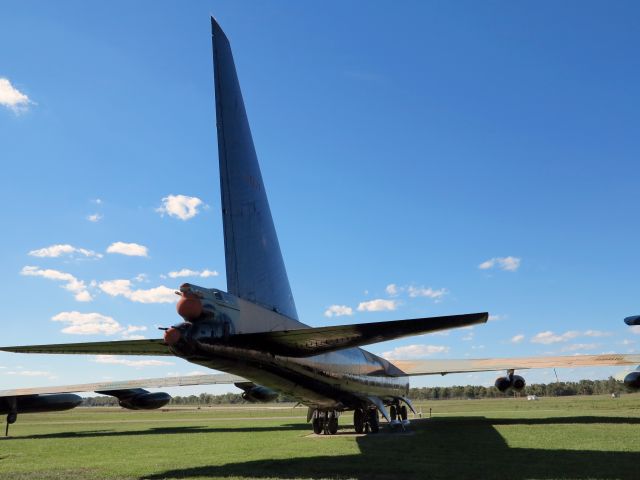 Boeing B-52 Stratofortress — - A B52 displayed at the Yankee Air Muesum @ KYIP. Serial number 55-0677. Delivered to the US Air Force August 1st, 1951.