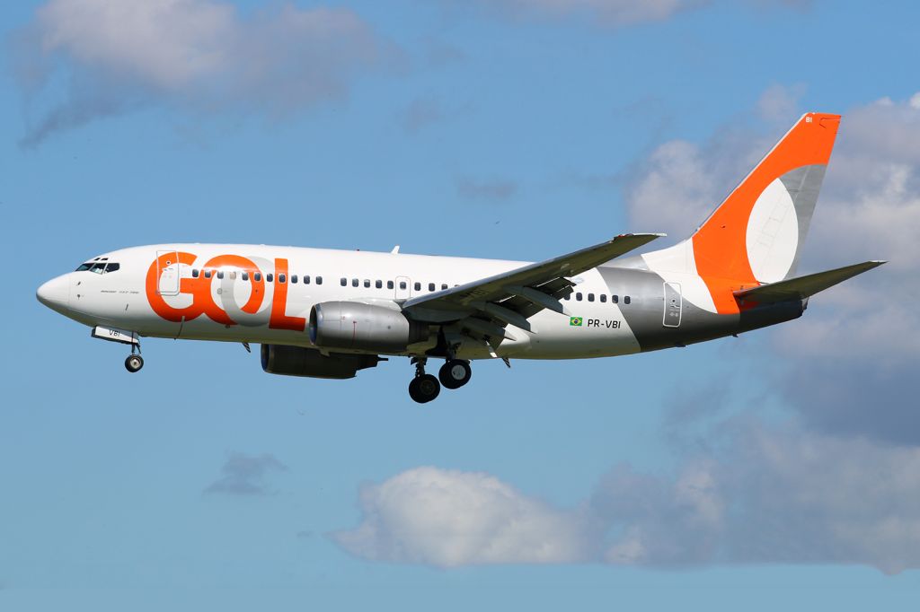 Boeing 737-700 (PR-VBI)