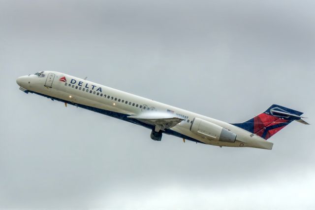 Boeing 717-200 (N958AT)