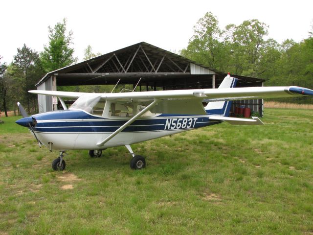 Cessna Skyhawk (N5683T) - My grandfathers 1964 Skyhawk sitting in front of its hangar.