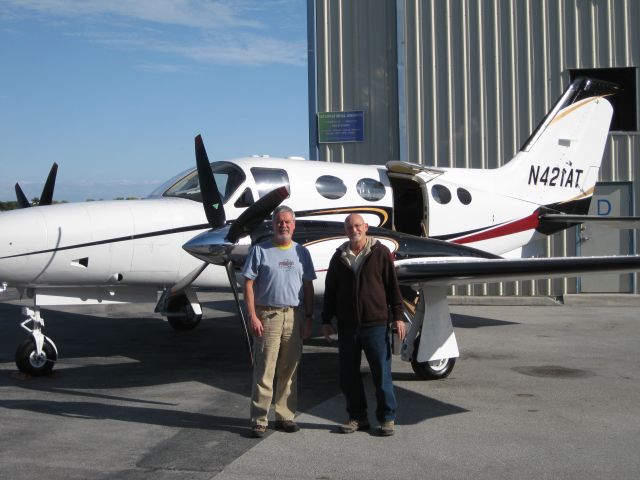 Cessna 421 (N421AT)