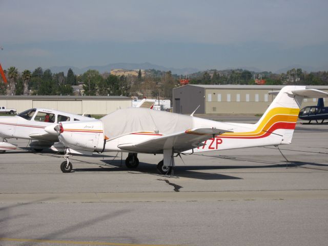 Piper Cherokee (N7ZP) - PARKED AT FULLERTON