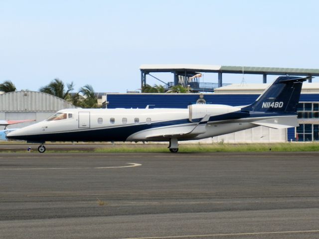 Learjet 60 (N114BD)