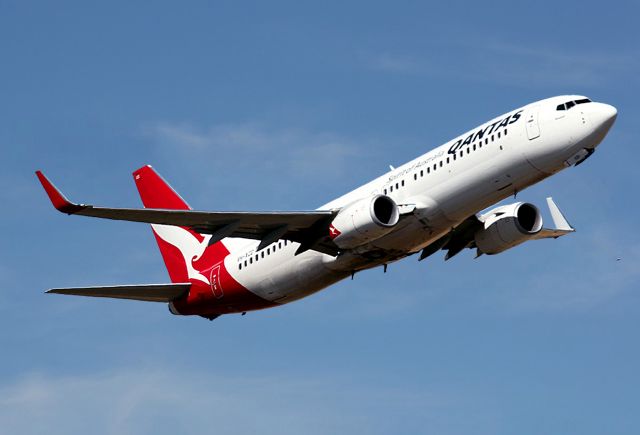 Boeing 737-800 (VH-XZD) - QANTAS BOEING 737-838 - REG VH-XZD (CN 39368/4400) - ADELAIDE INTERNATIONAL SA. AUSTRALIA - YPAD (12/11/2014)