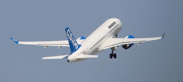 Bombardier CS100 (C-FFCO)