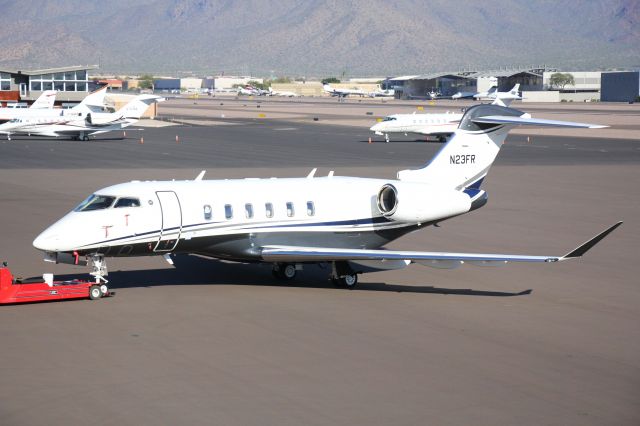 Canadair Challenger 350 (N23FR)