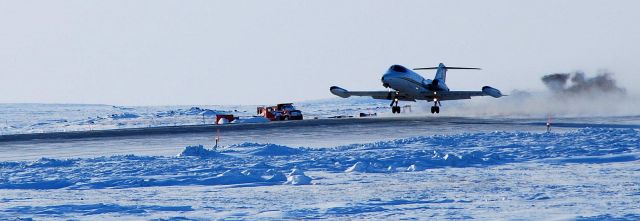 Learjet 25 (C-GBFP)