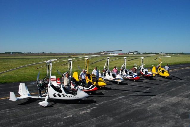 Experimental 100kts (N216MG) - Magni Days 2010- Paul Salmon, Greg Gremminger, Larry Barklage, Bob Heimberger, Deb Wright