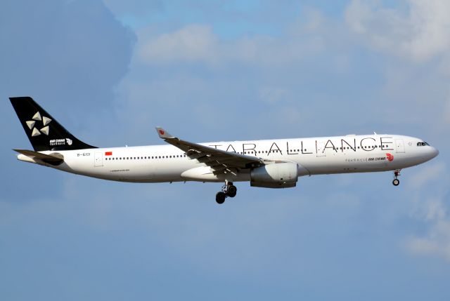 Airbus A330-300 (B-6101)