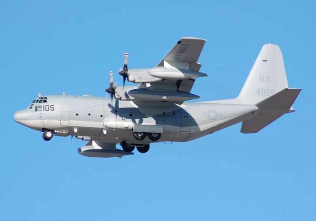 Lockheed C-130 Hercules (N164105) - Yankee 68 short final.