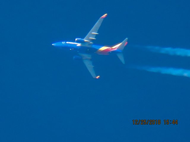 Boeing 737-700 (N747SA)