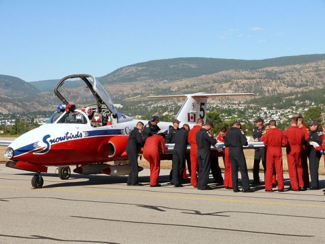 SNOWBIRDS — - Snowbirds - For a few days at Penticton Regional Airport - Canada