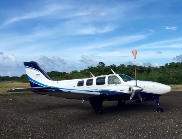 Beechcraft Baron (58) (N16DA)