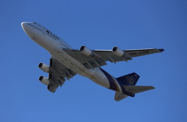 Boeing 747-400 (HS-TGB)