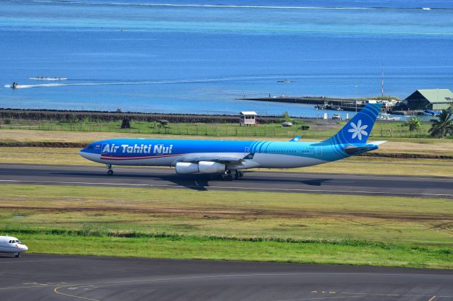 Airbus A340-300 (F-OJGF)