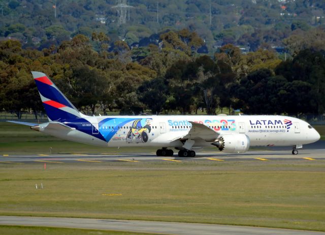 Boeing 787-9 Dreamliner (CC-BGS)