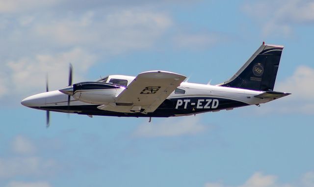 Piper Seneca (PT-EZD)