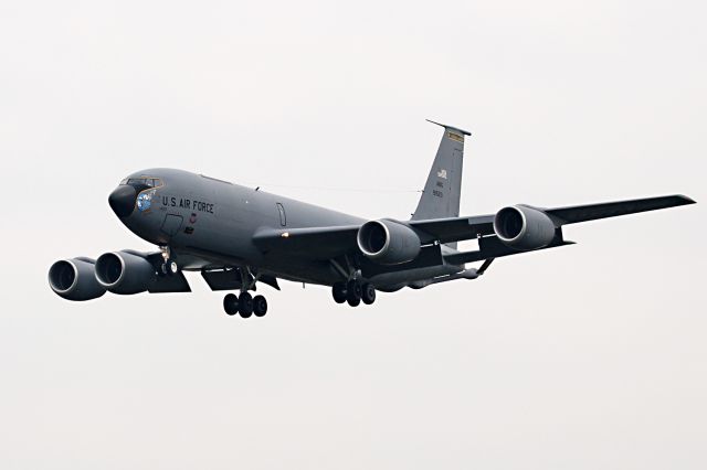 Boeing C-135FR Stratotanker (59-1523)