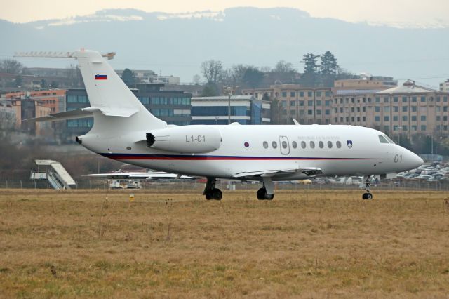 Dassault Falcon 2000 (L101)