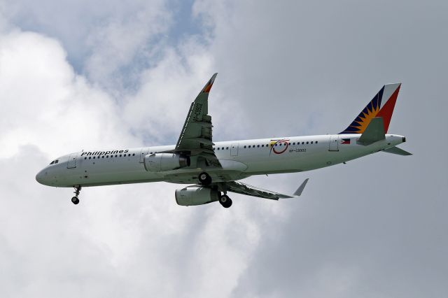 Airbus A321 (RP-C9902)
