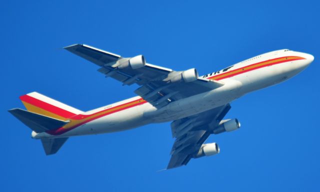 Boeing 747-400 (N795CK) - Backyard spotting in Northern New Jersey.