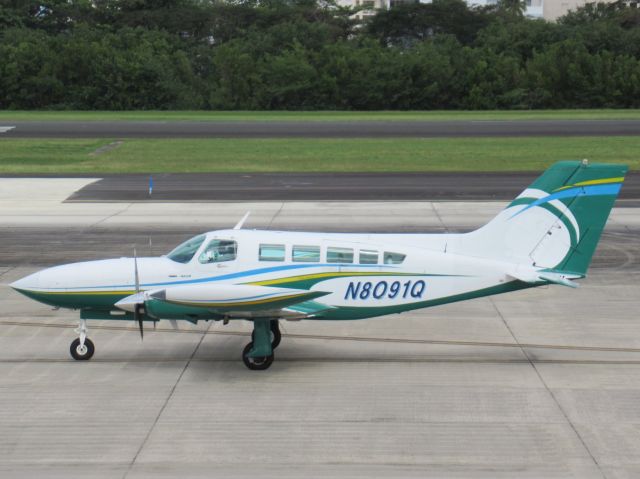 Cessna 402 (N8091Q)