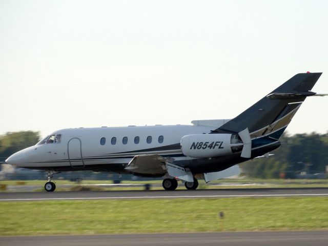 Hawker 800 (N854FL)