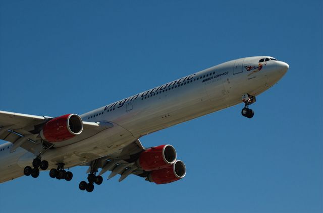 Airbus A340-600 (G-VOGE)