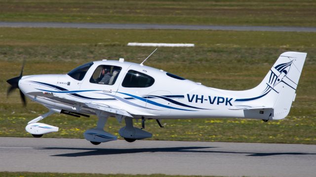 Cirrus SR-20 (VH-VPK)