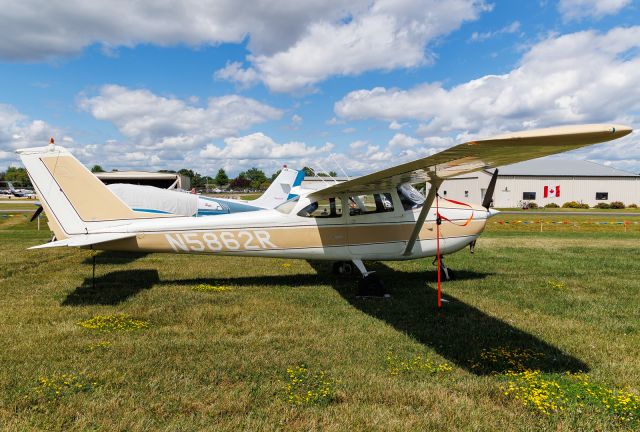 Cessna Skyhawk (N5862R)