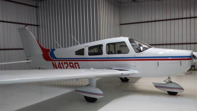 Piper Cherokee (N41290)