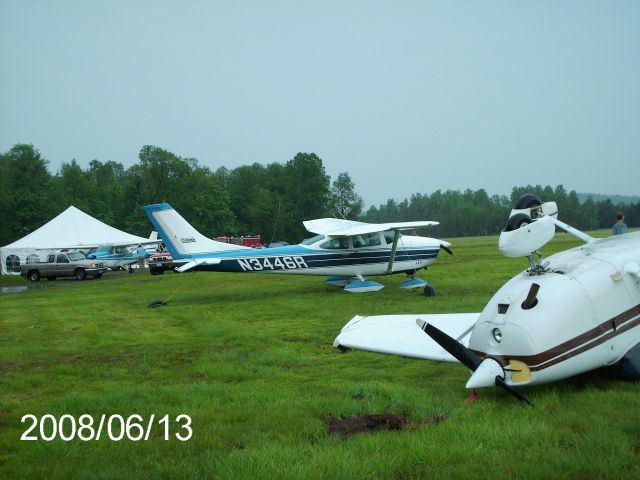 Cessna Skylane (N3446R)