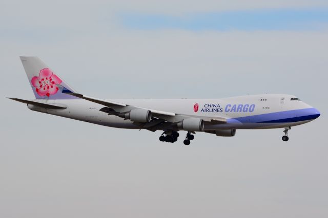 Boeing 747-400 (B-18721) - China Air Cargo - B-18721 - B747-400 - Arriving KDFW 01/31/2014