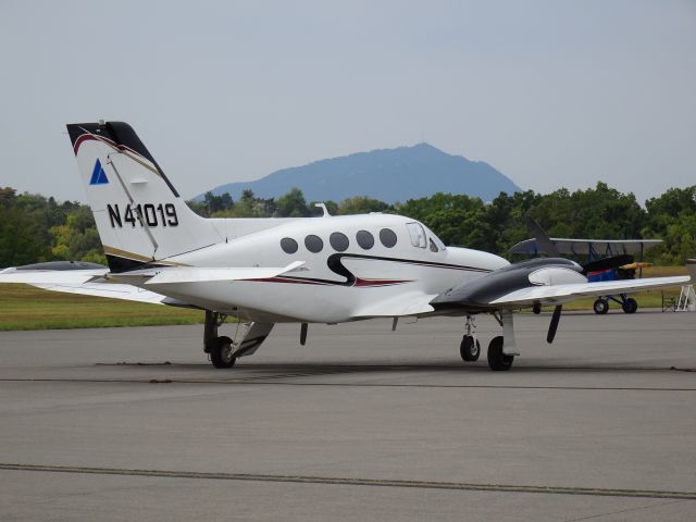 Cessna 421 (N41019)