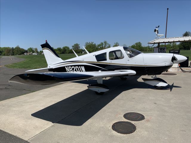 N8210W — - N8201W with New Paint - May 2025 - 1965 Piper 180C