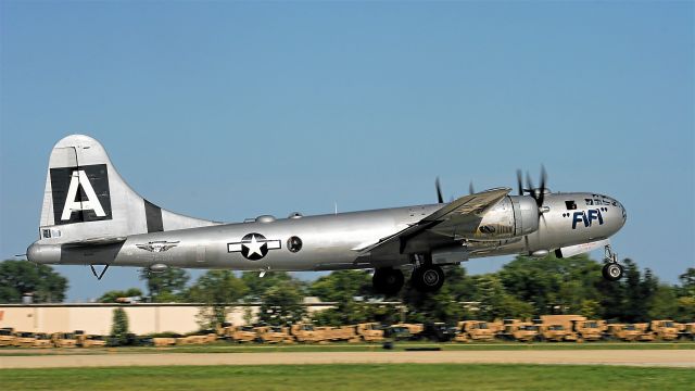 Boeing B-29 Superfortress (N529B) - Dramatic Take-off at Oshkosh by Fifi...............