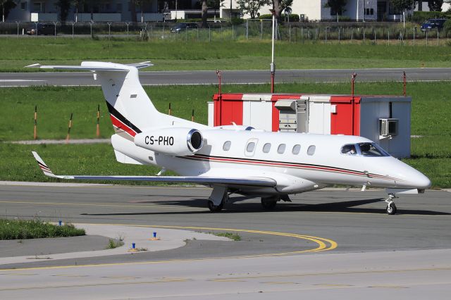 Embraer Phenom 300 (CS-PHO)