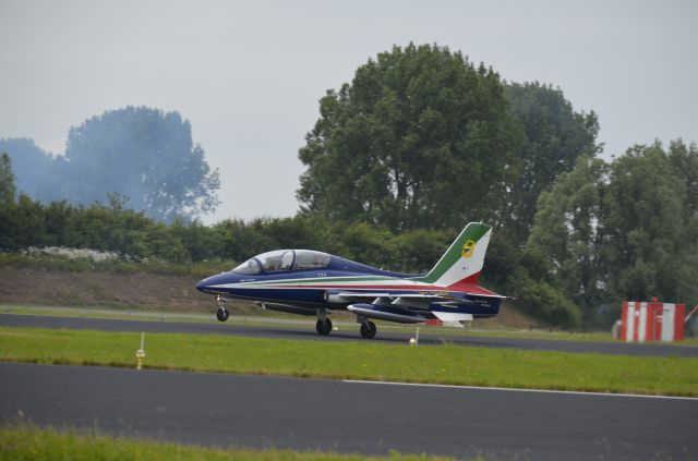 AERMACCHI MB-339 — - Frecce Tricolori