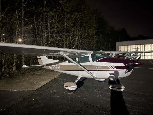 Cessna Skylane (N735CU)