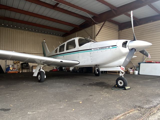 Piper Cherokee (N2982M)