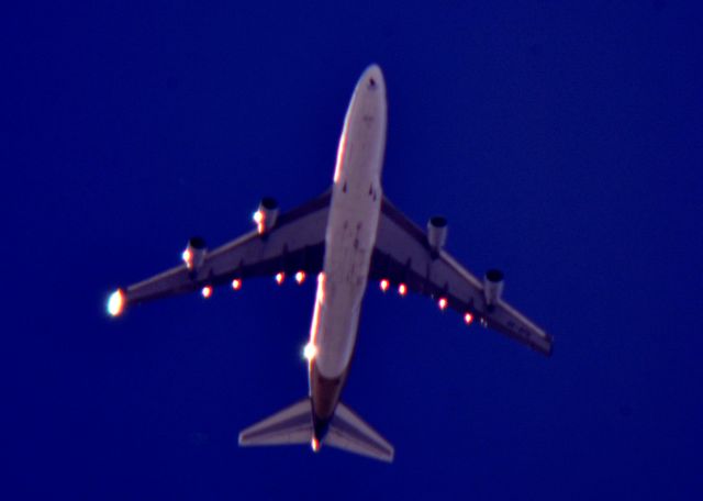 Boeing 747-400 (9V-SFK) - Singapore Airlines 7969 Dallas-Fort Worth Intl to Brussels over Cleveland 31,000 ft. 09.27.16.