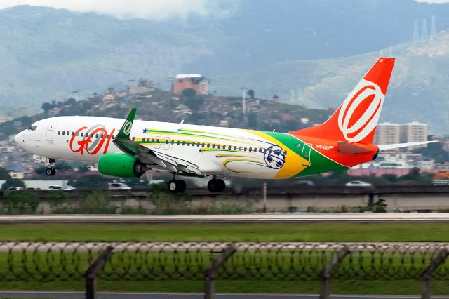 Boeing 737-700 (PR-GUP)