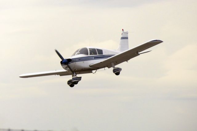 Piper Cherokee (N15092)