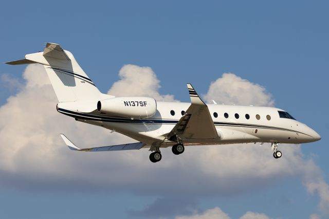 IAI Gulfstream G280 (N137SF)