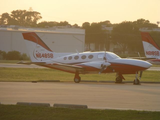 Cessna 421 (N648SB)