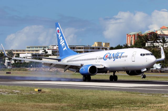 Airbus A310 (C-FTCX)