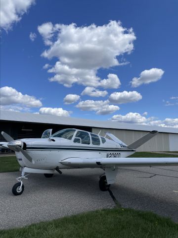 Beechcraft 35 Bonanza (N2080D)